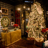 Holiday Issue: Bronson van Wyck’s Holiday Decor Master Class