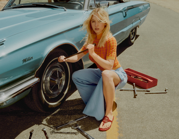 Sydney Sweeney, the Vintage Car Enthusiast